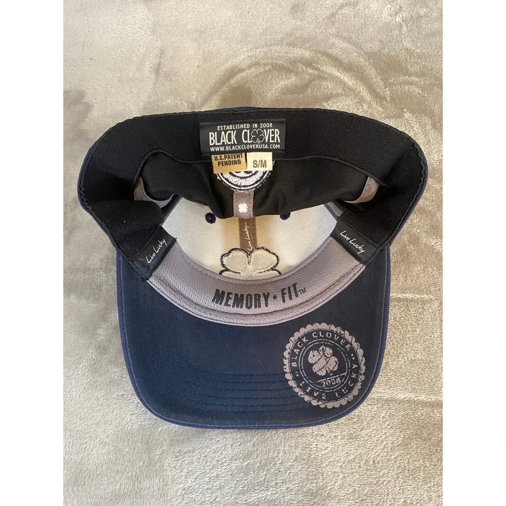 Black Clover Hat Mens S/M Navy Blue Memory Fit Live Lucky Clover Baseball Cap